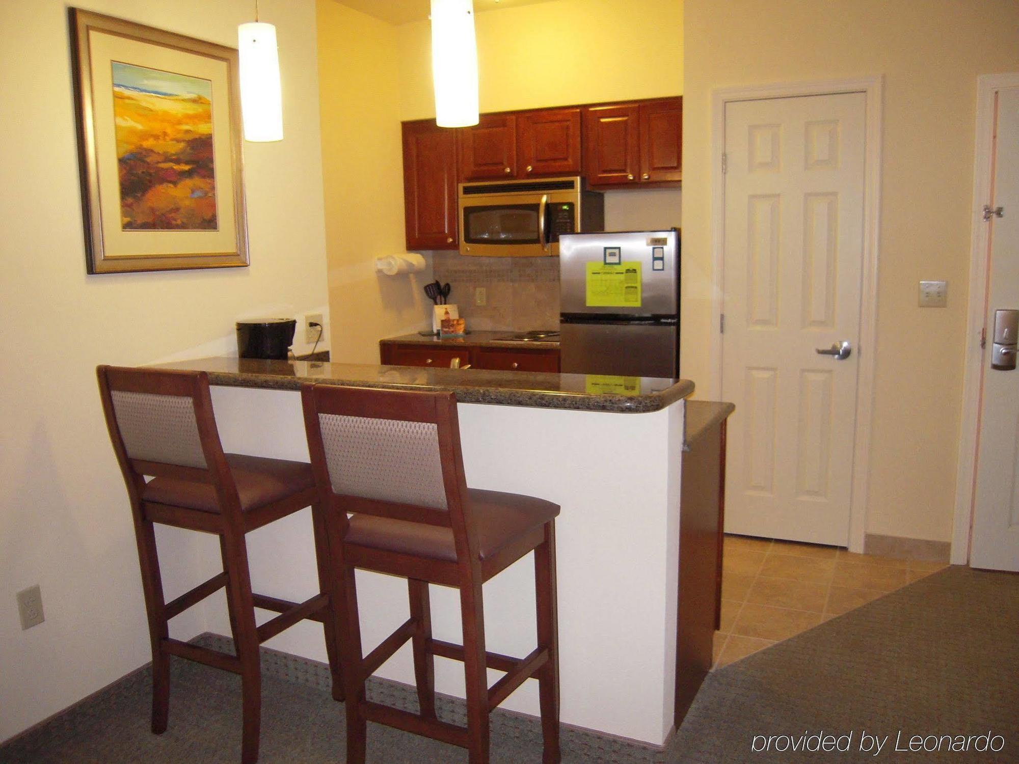 Staybridge Suites Lafayette-Airport By Ihg Bilik gambar